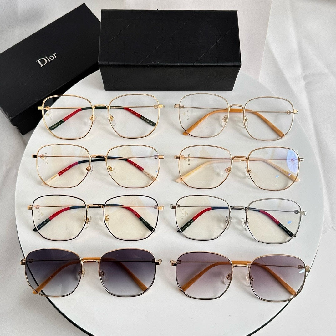GUCCI SQUARE FRAME SUNGLASSES GG0396O IN METAL