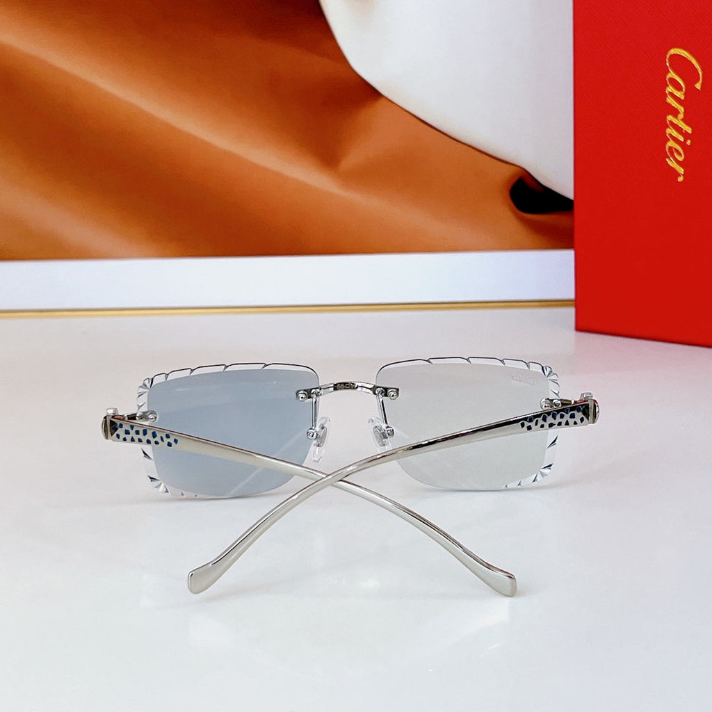 CARTIER PANTHÈRE PHOTOCHROMIC LENSES RIMLESS SQUARE FRAME SUNGLASSES 580850 IN METAL