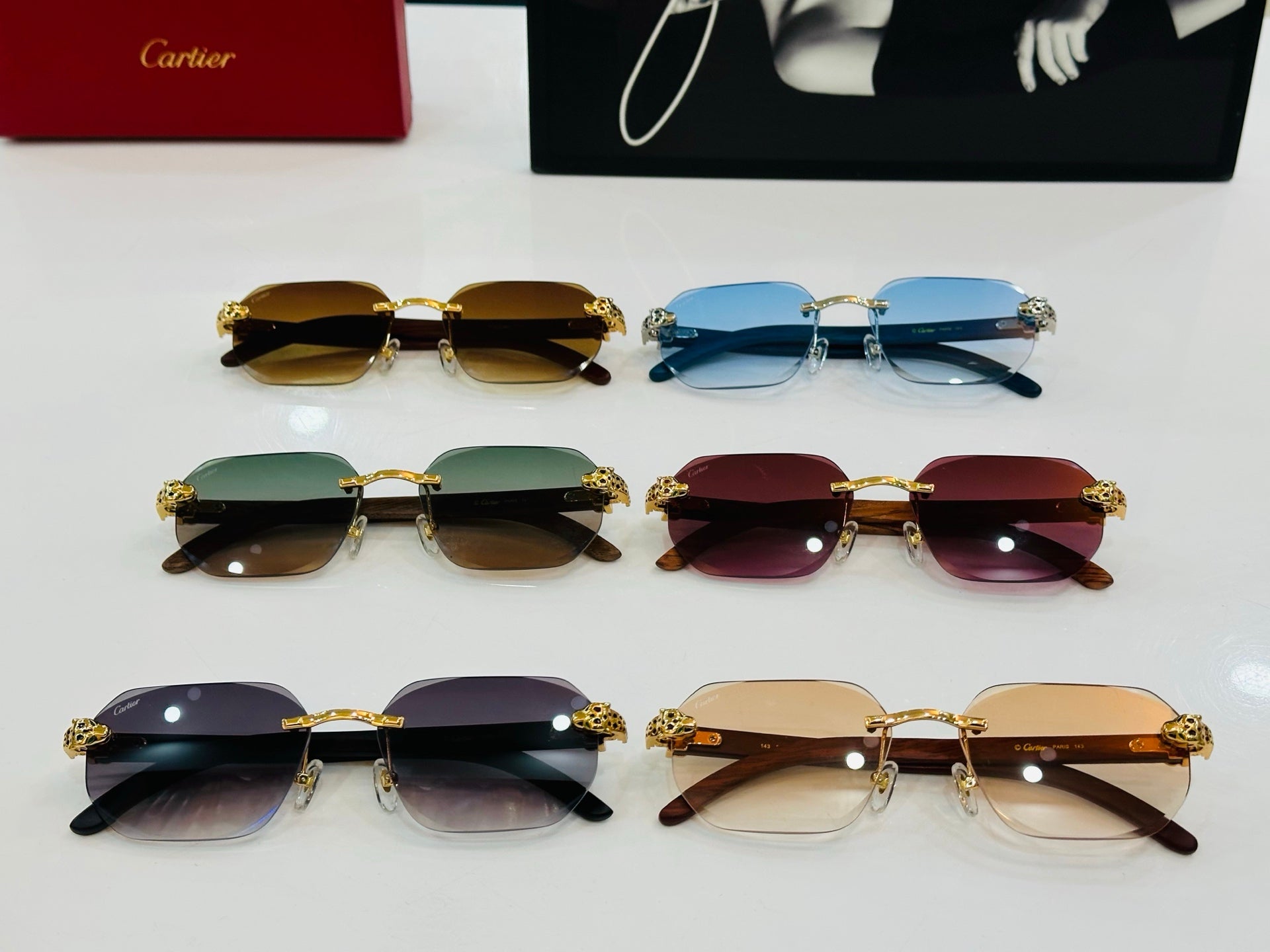 CARTIER PANTHÈRE RIMLESS OVAL FRAME SUNGLASSES 543637 IN METAL