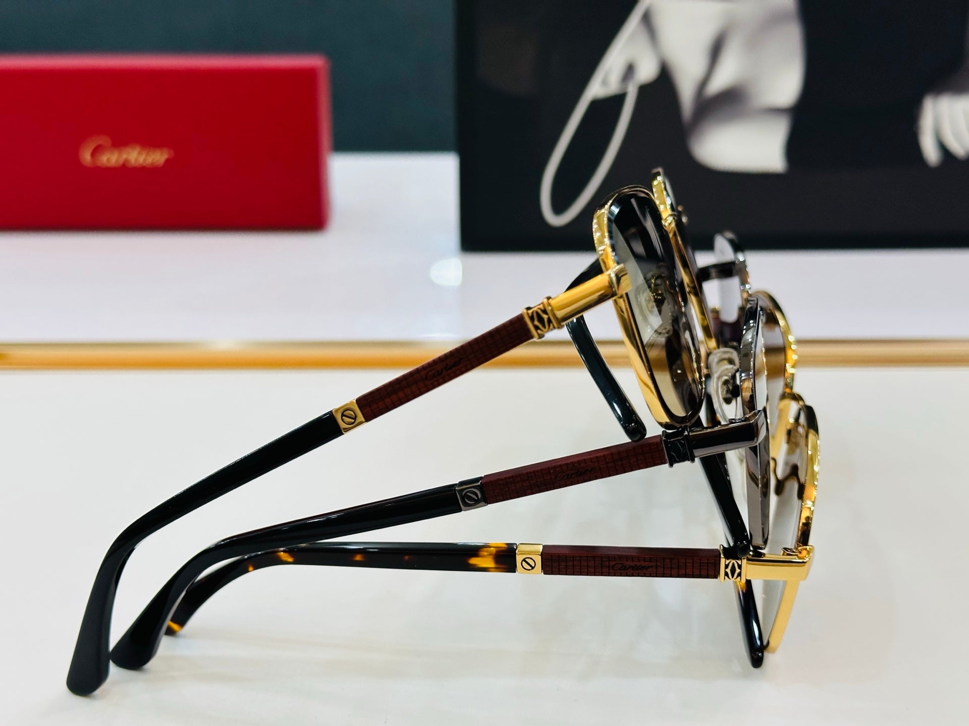 CARTIER PREMIÈRE RECTANGULAR FRAME SUNGLASSES CT0491S IN METAL