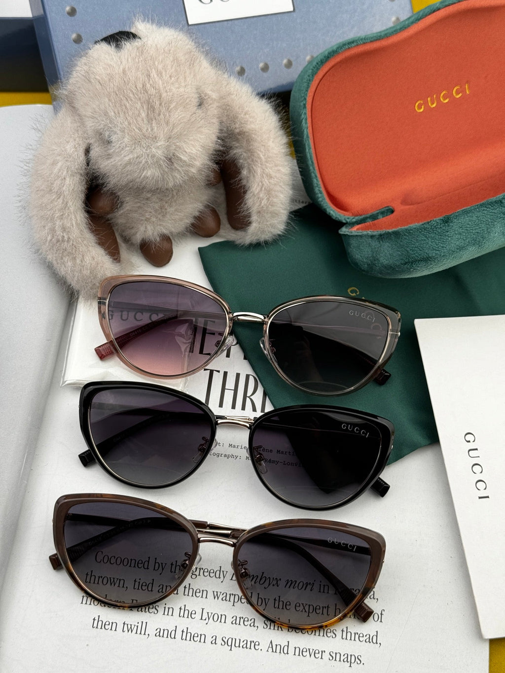 GUCCI CAT EYE FRAME SUNGLASSES G8641 IN ACETATE