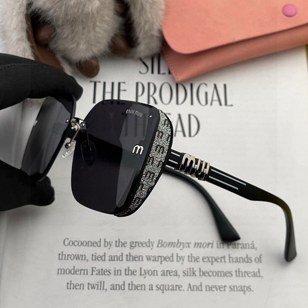MIU MIU RUNWAY SQUARE SUNGLASSES M2100 IN ACETATE
