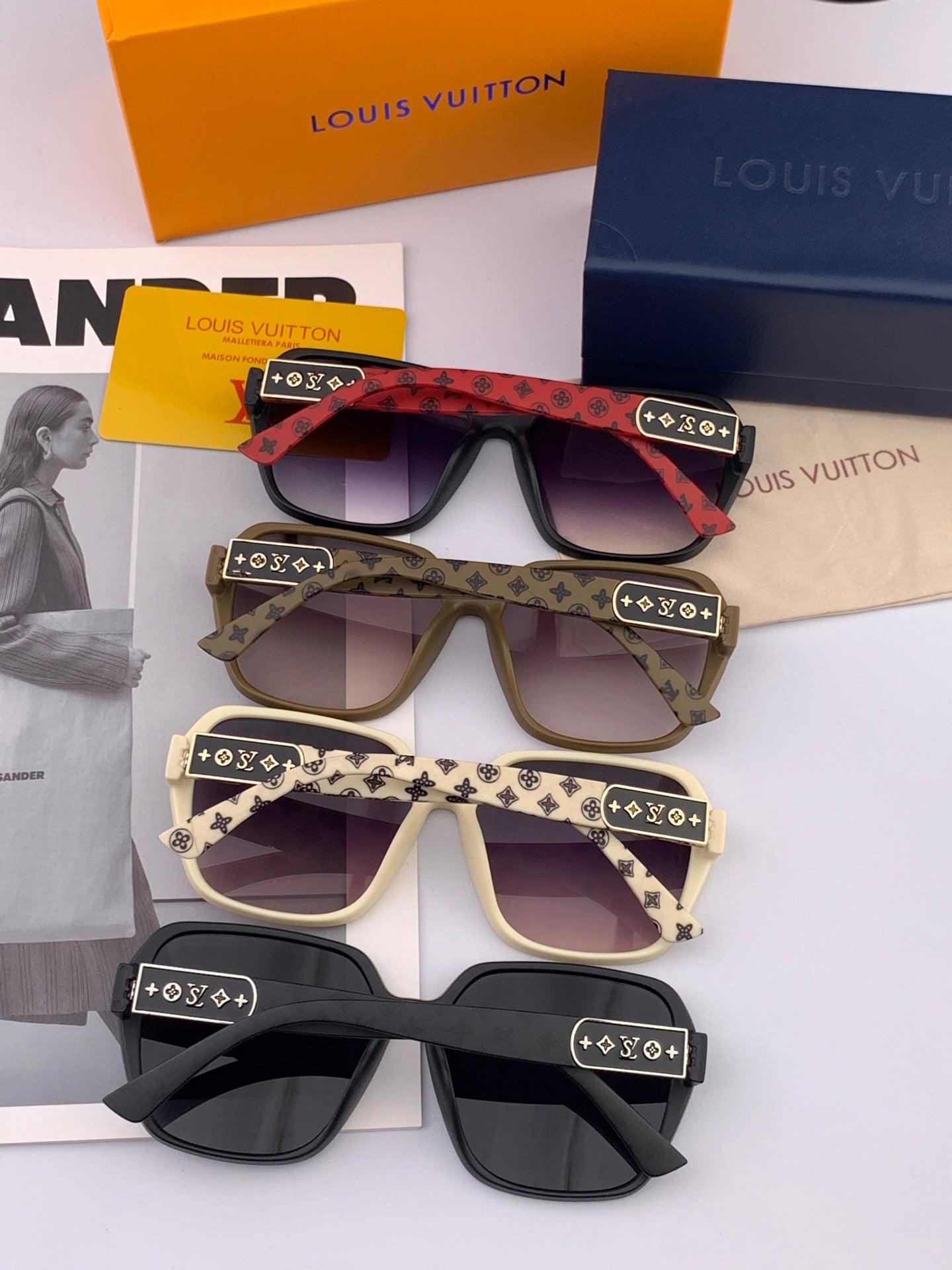 LOUIS VUITTON SIGNATURE ROUND SUNGLASSES L3305 IN ACETATE