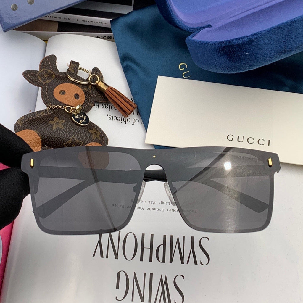 GUCCI RECTANGULAR FRAME SUNGLASSES G7809 IN METAL