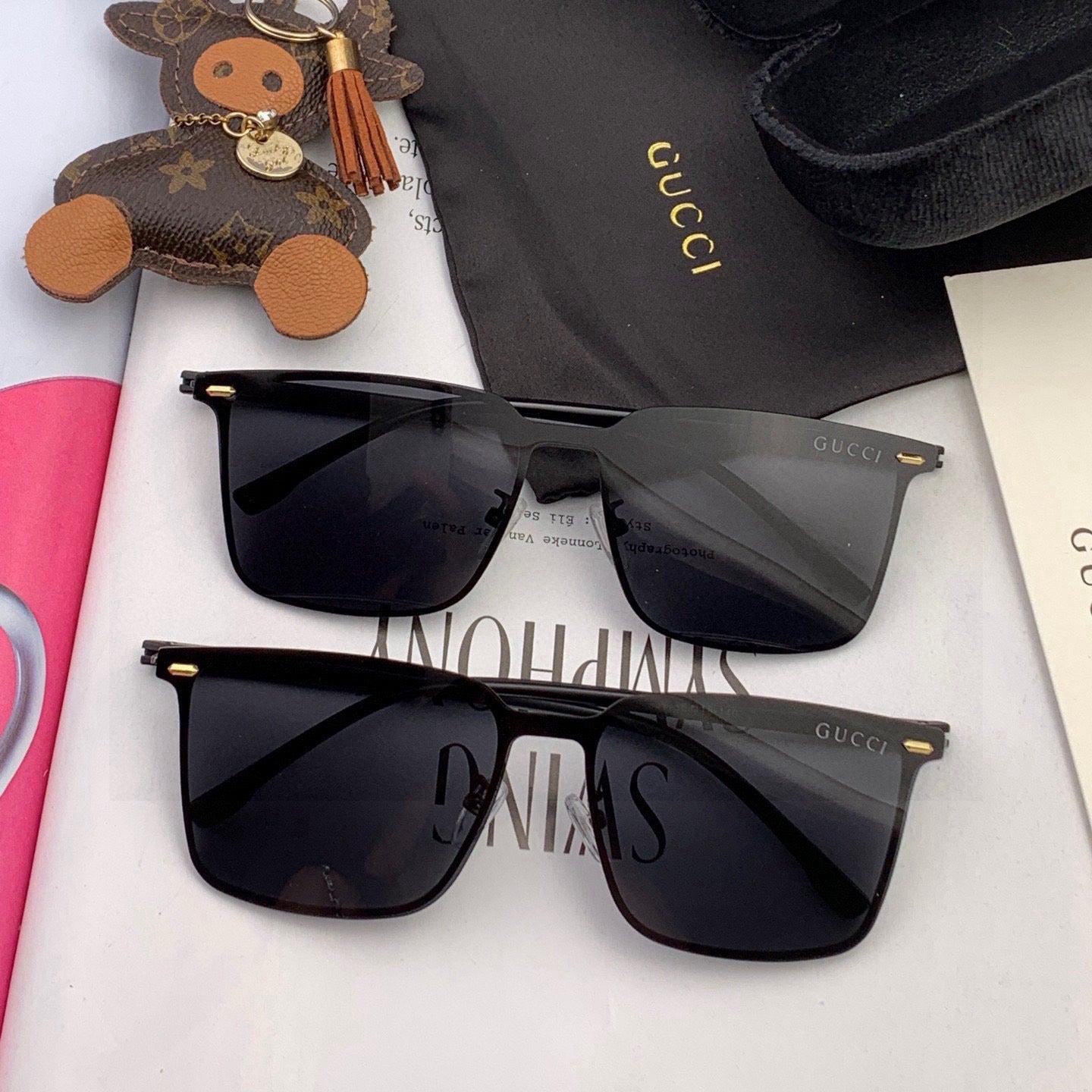 GUCCI RECTANGULAR FRAME SUNGLASSES G11363 IN METAL