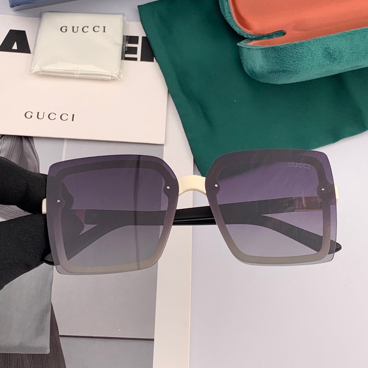 GUCCI SQUARE FRAME SUNGLASSES G9222 IN ACETATE