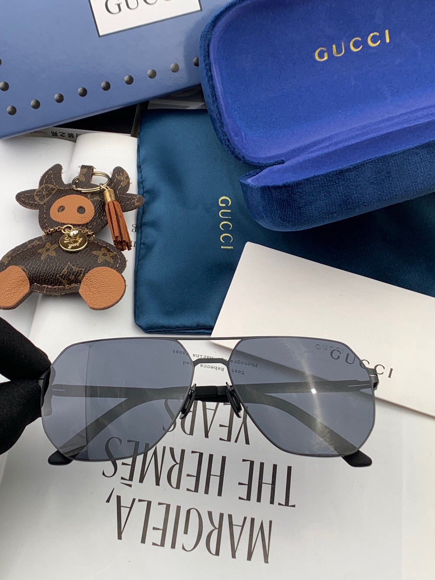 GUCCI NAVIGATOR FRAME SUNGLASSES G7730 IN METAL