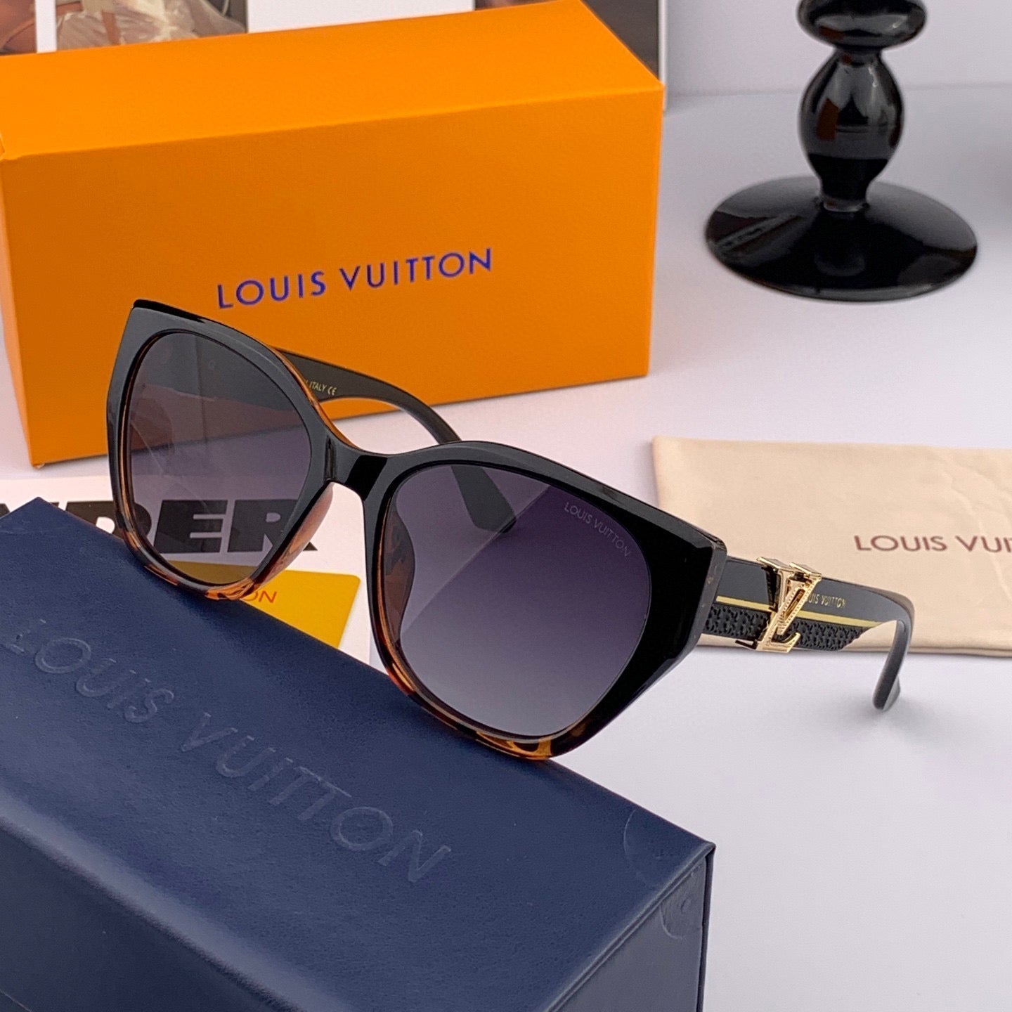LOUIS VUITTON CAT EYE SUNGLASSES L4550 IN ACETATE