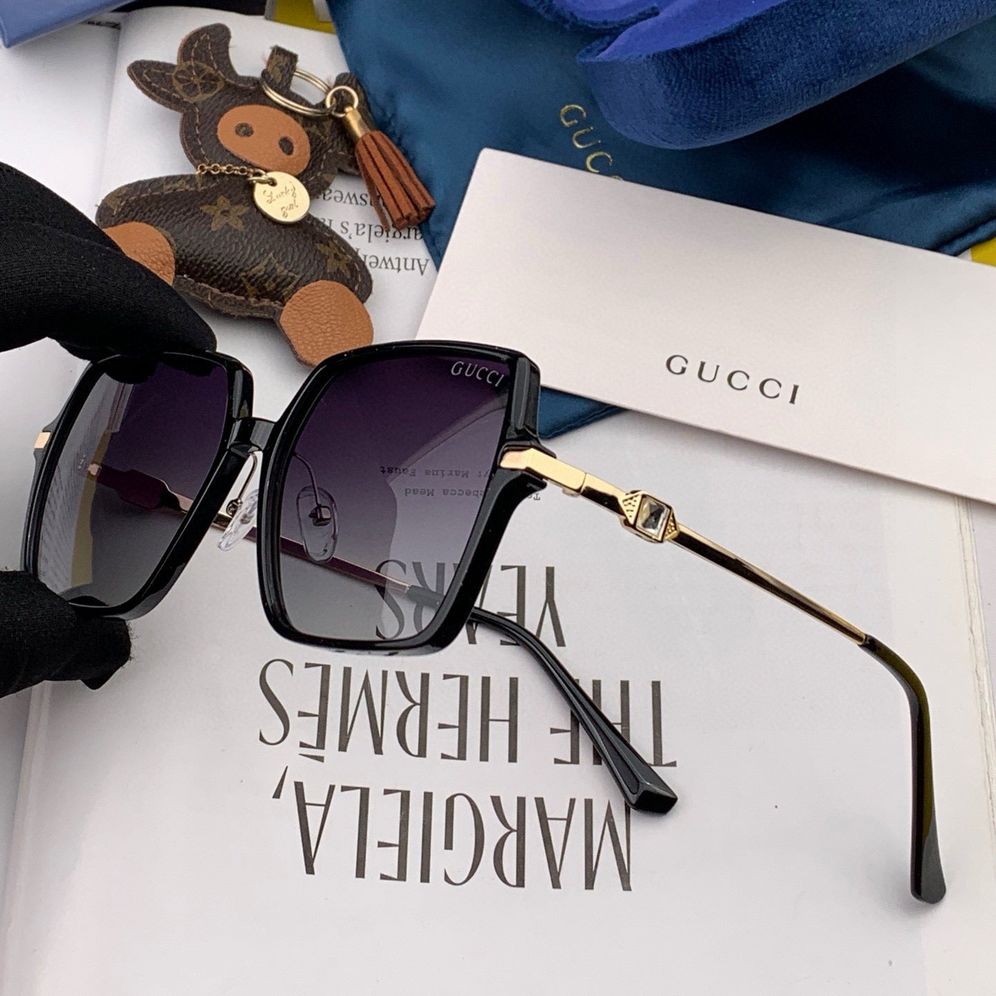 GUCCI OVERSIZED SQUARE FRAME SUNGLASSES G1307 IN ACETATE AND METAL