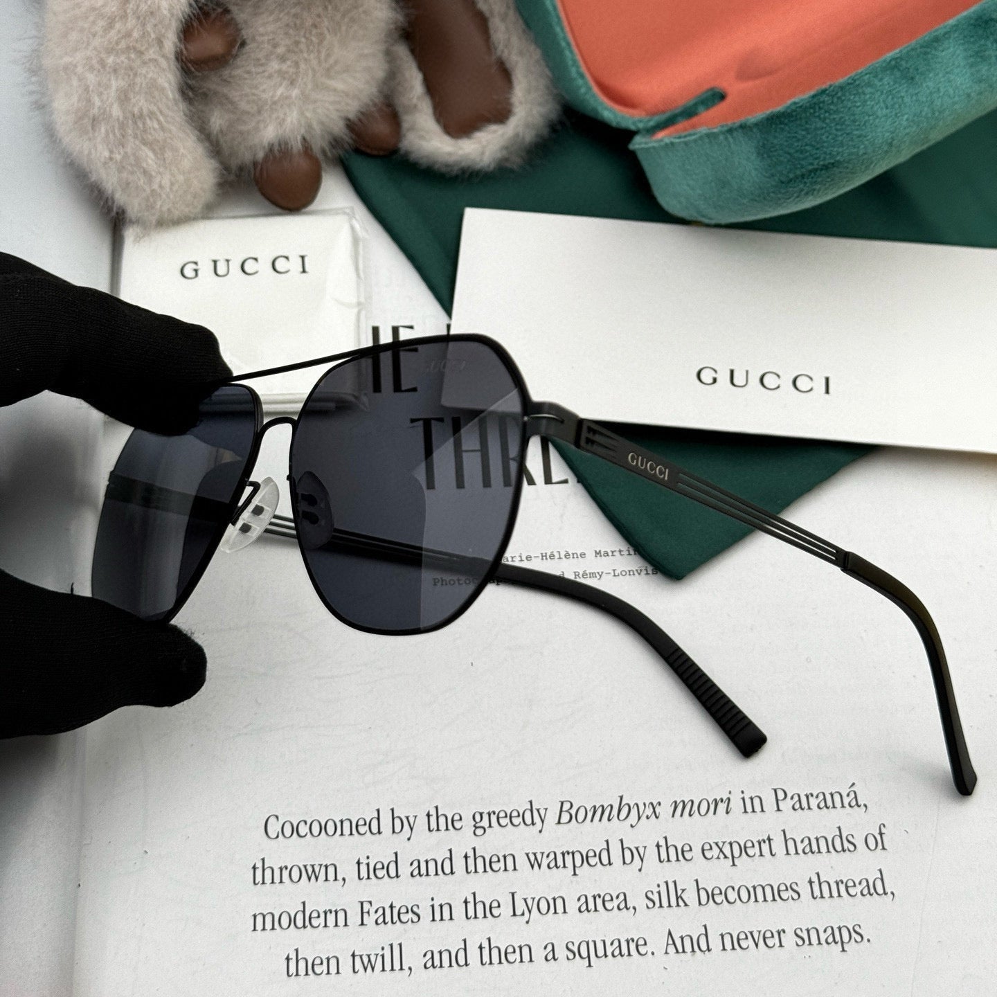 GUCCI AVIATOR FRAME SUNGLASSES G911 IN METAL