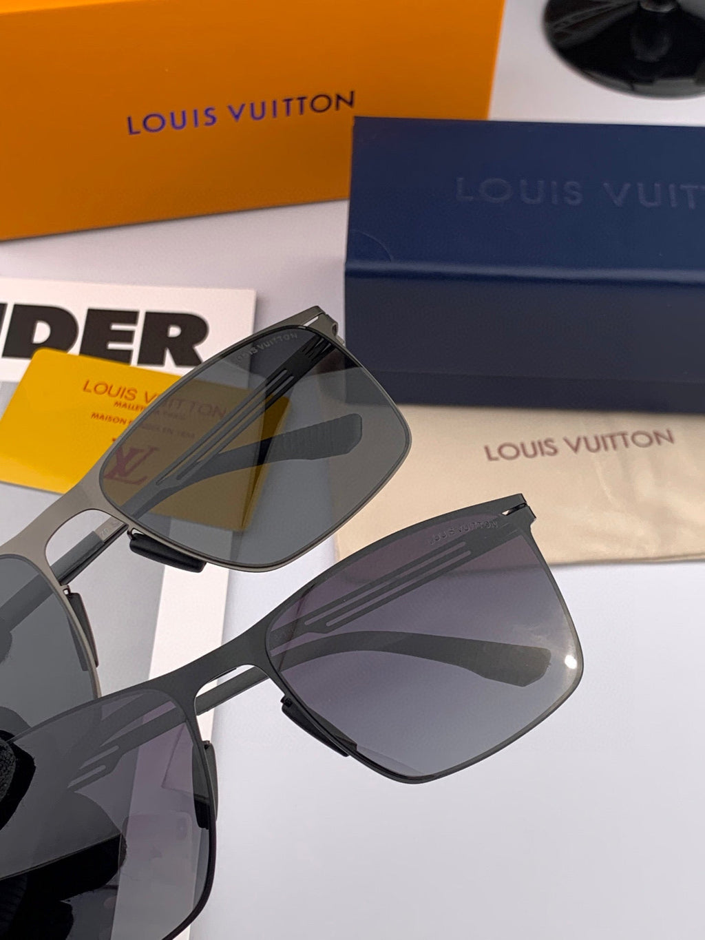 LOUIS VUITTON RECTANGULAR SUNGLASSES L169 IN METAL