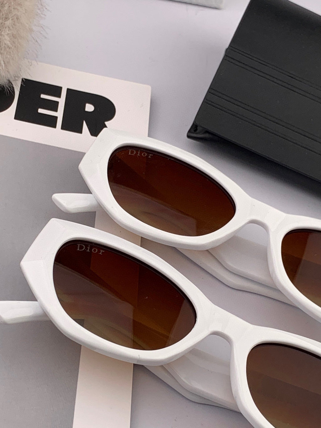 DIOR MONTAIGNE SUNGLASSES D8620 IN WHITE ACETATE BROWN LENSES