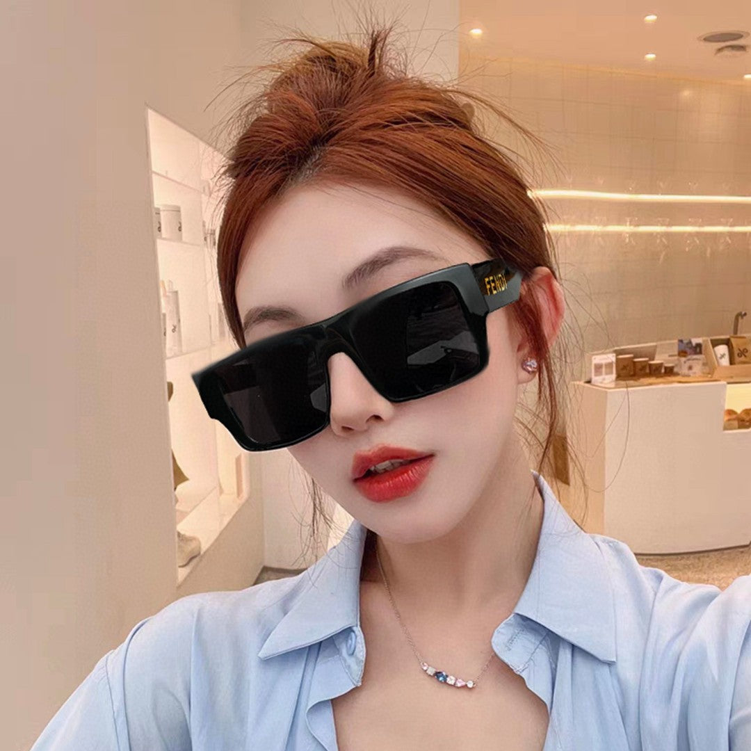 FENDI ROMA RECTANGULAR FRAME SUNGLASSES 69103 IN ACETATE