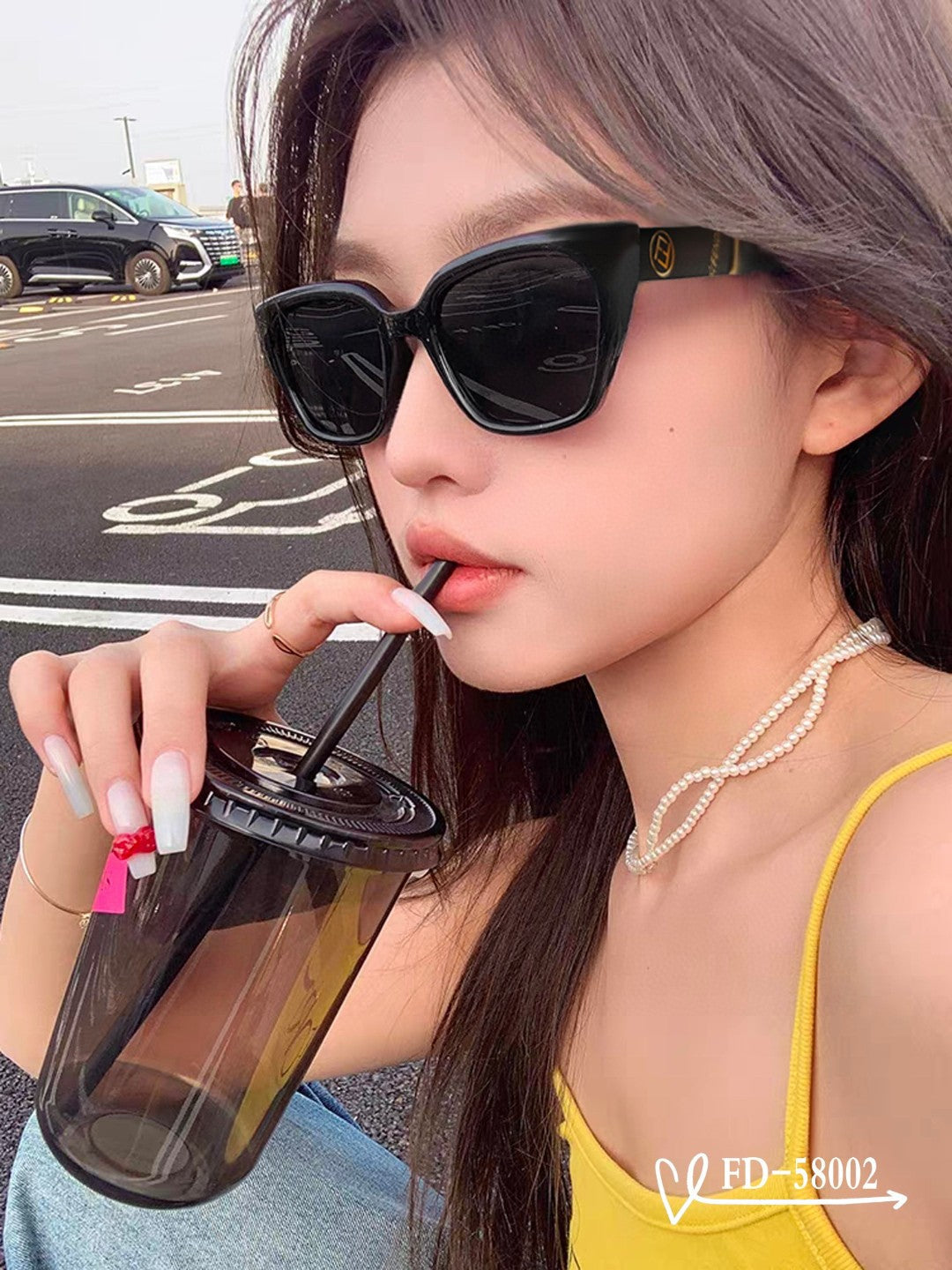FENDI DIAGONAL CAT EYE FRAME SUNGLASSES 58002 IN ACETATE