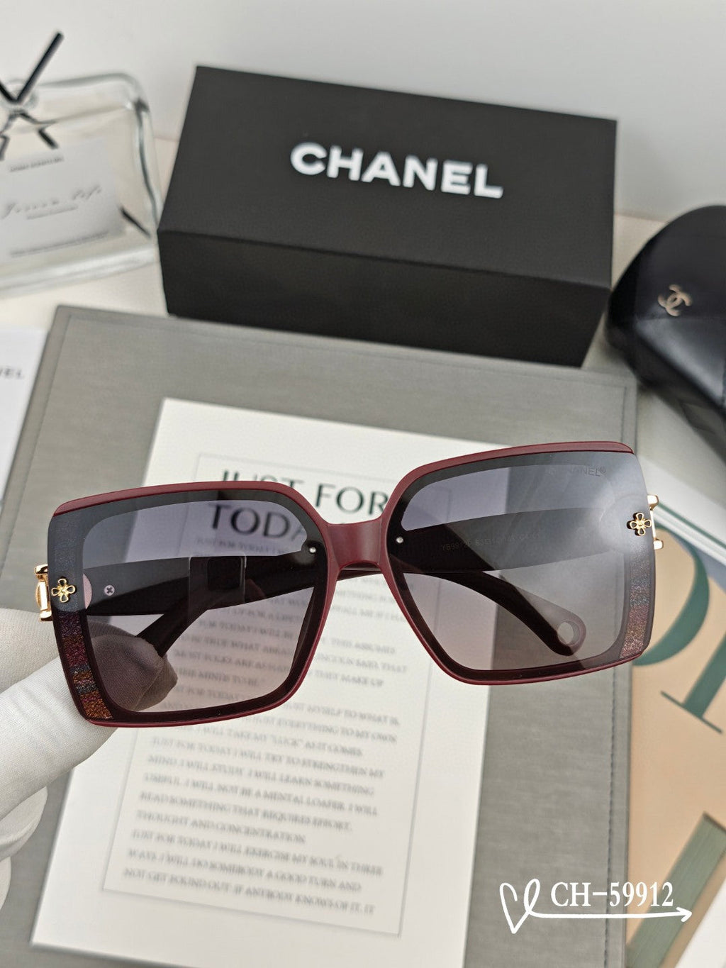 CHANEL SQUARE SUNGLASSES 59912 IN ACETATE