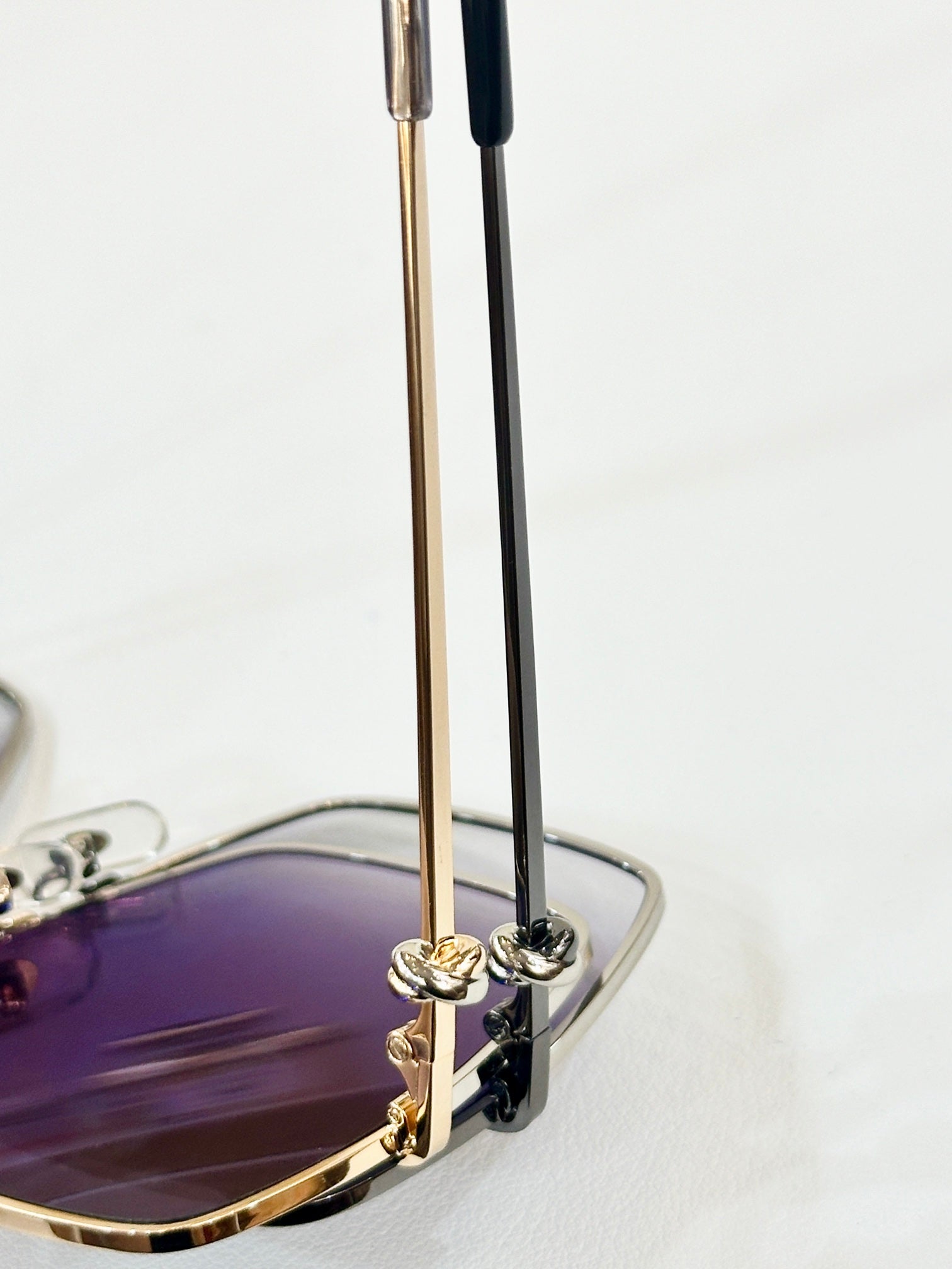 CARTIER OVERSIZED SQUARE FRAME SUNGLASSES CT0361 IN METAL