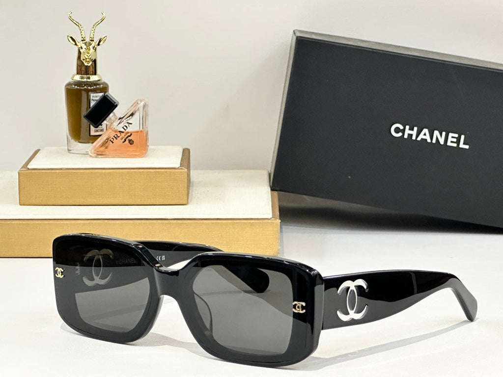 CHANEL SQUARE SUNGLASSES 642639 IN ACETATE