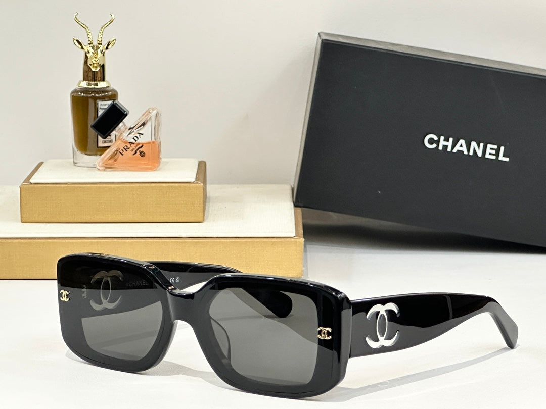 CHANEL SQUARE SUNGLASSES 642639 IN ACETATE