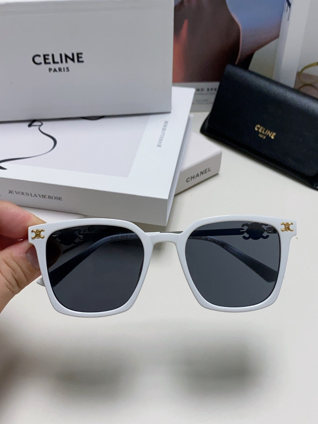 CELINE TRIOMPHE SUNGLASSES 497817 IN WHITE METAL BLACK LENSES