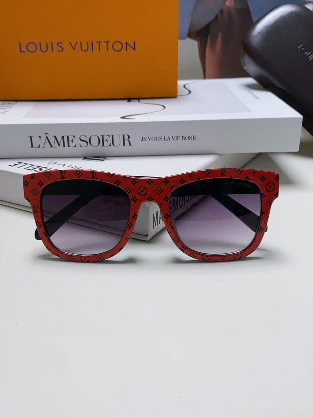 LOUIS VUITTON MONOGRAM SUNGLASSES 581385 IN RED ACETATE FRAME
