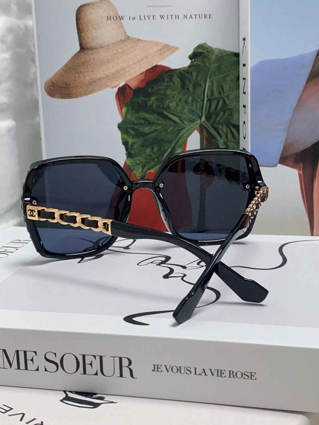 CHANEL SQUARE SUNGLASSES 632876 IN BLACK ACETATE