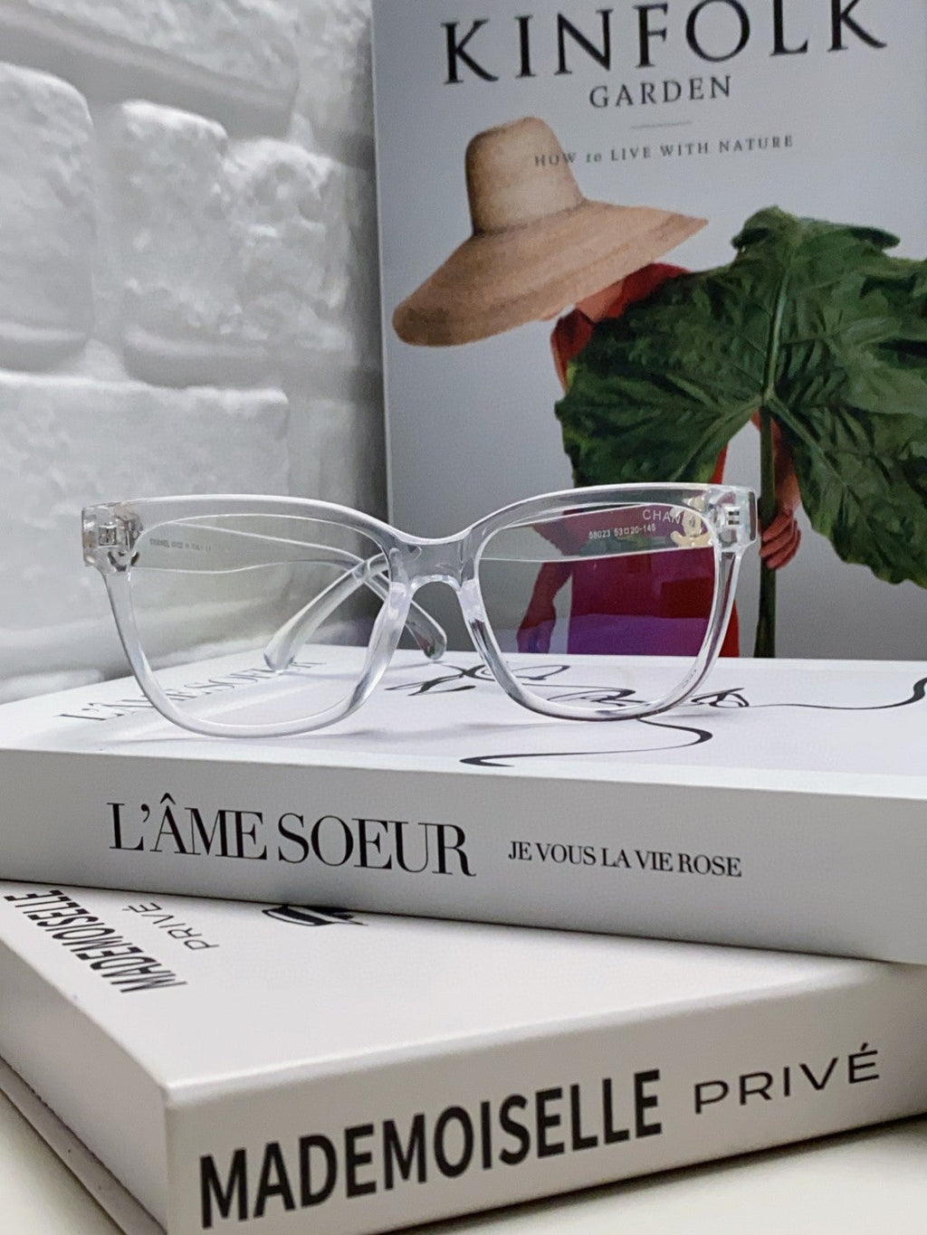 CHANEL SQUARE SUNGLASSES 632887 IN CLEAR ACETATE