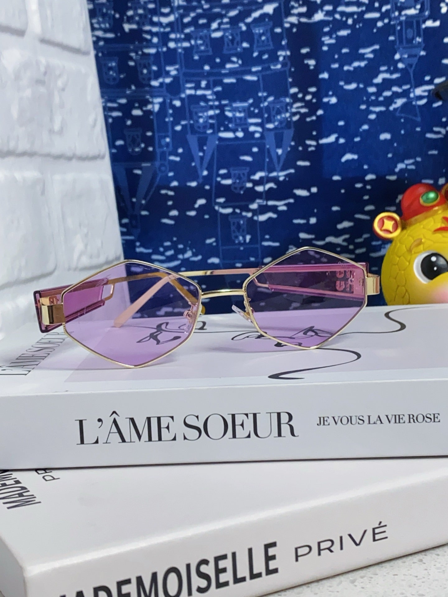 MIU MIU LOGO SUNGLASSES 560863 IN PURPLE CLEAR ACETATE GOLD METAL