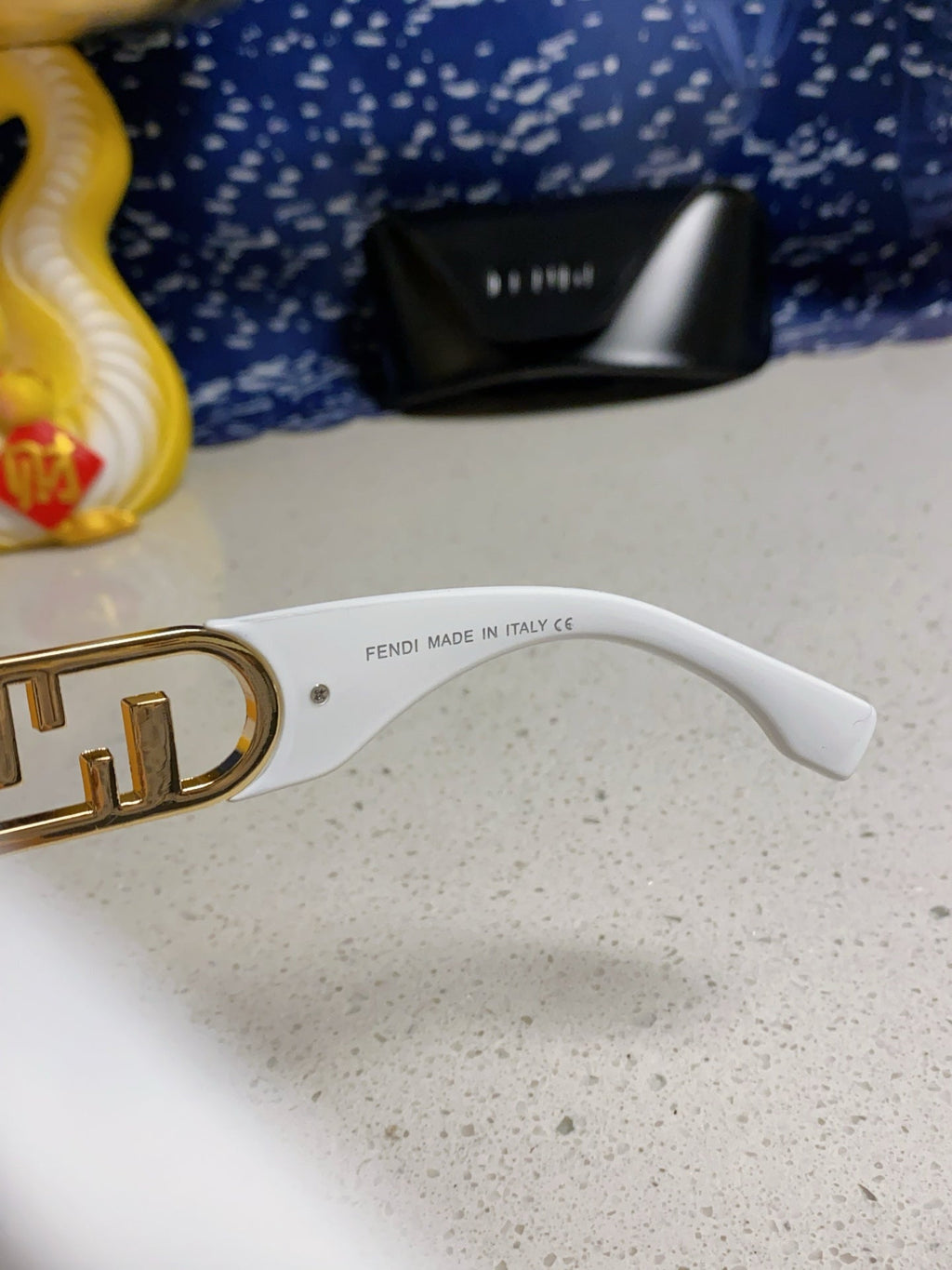 FENDI OVERSIZES FF DIAMONDS SQUARE SUNGLASSES 563315 IN ACETATE