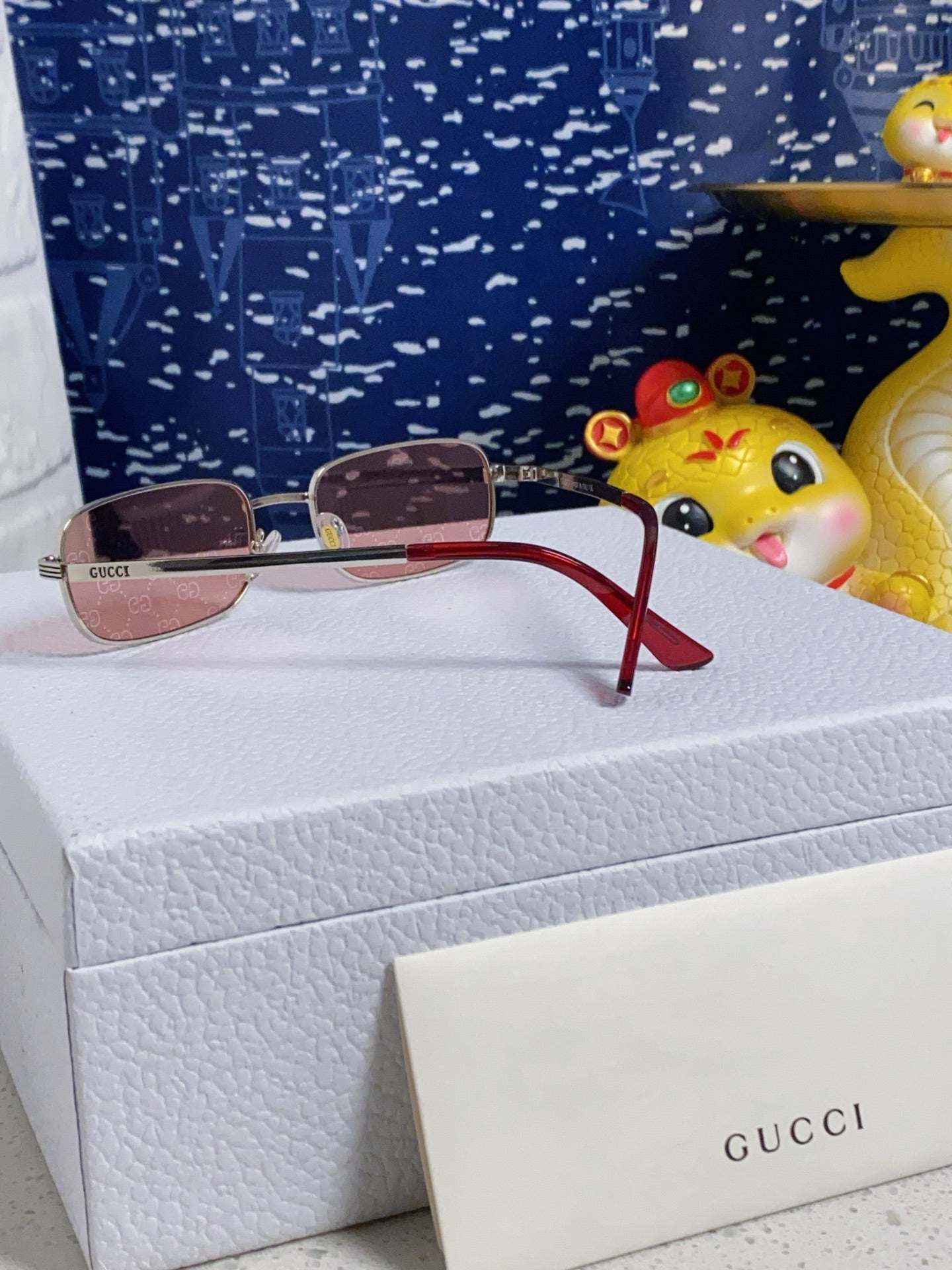 GUCCI RECTANGULAR FRAME SUNGLASSES GG1457S IN METAL