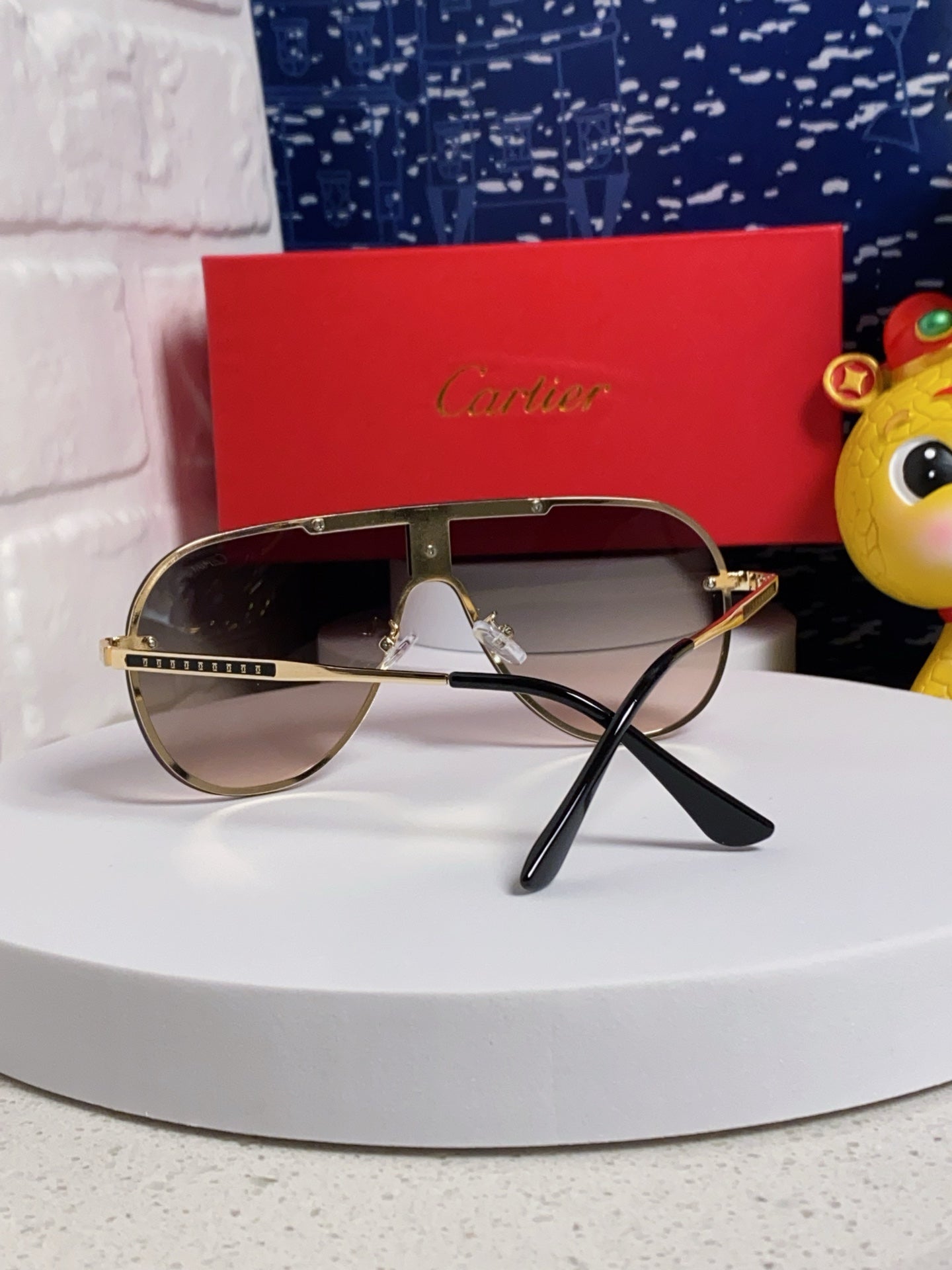 CARTIER SIGNATURE AVIATOR FRAME SUNGLASSES 563238 IN METAL