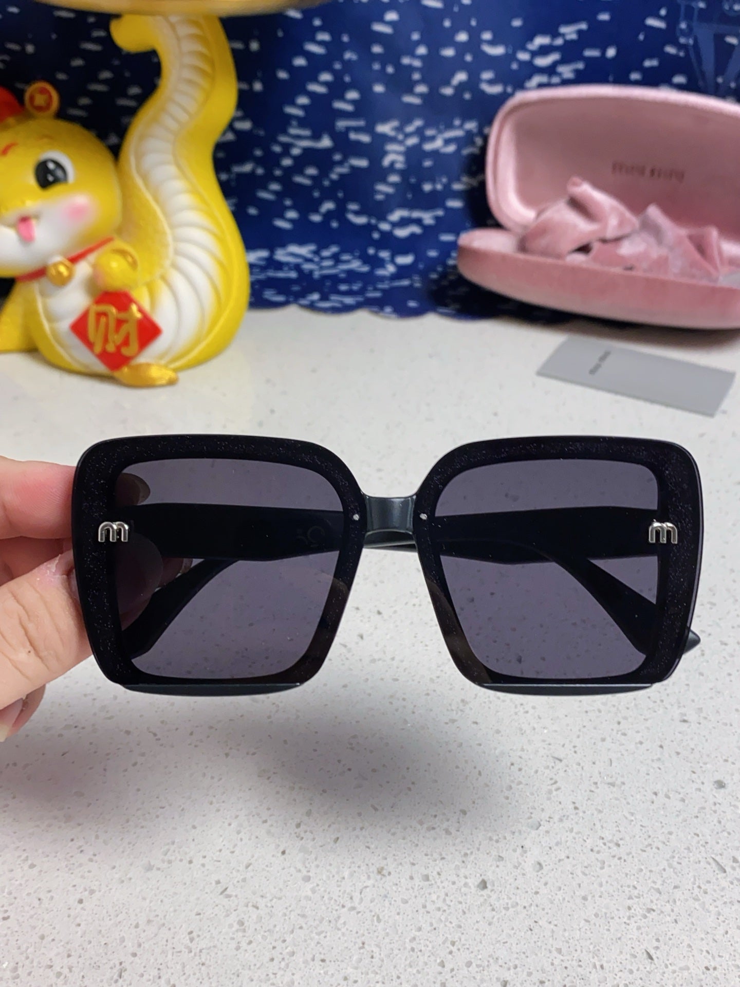 MIU MIU RUNWAY SQUARE SUNGLASSES 563199 IN ACETATE