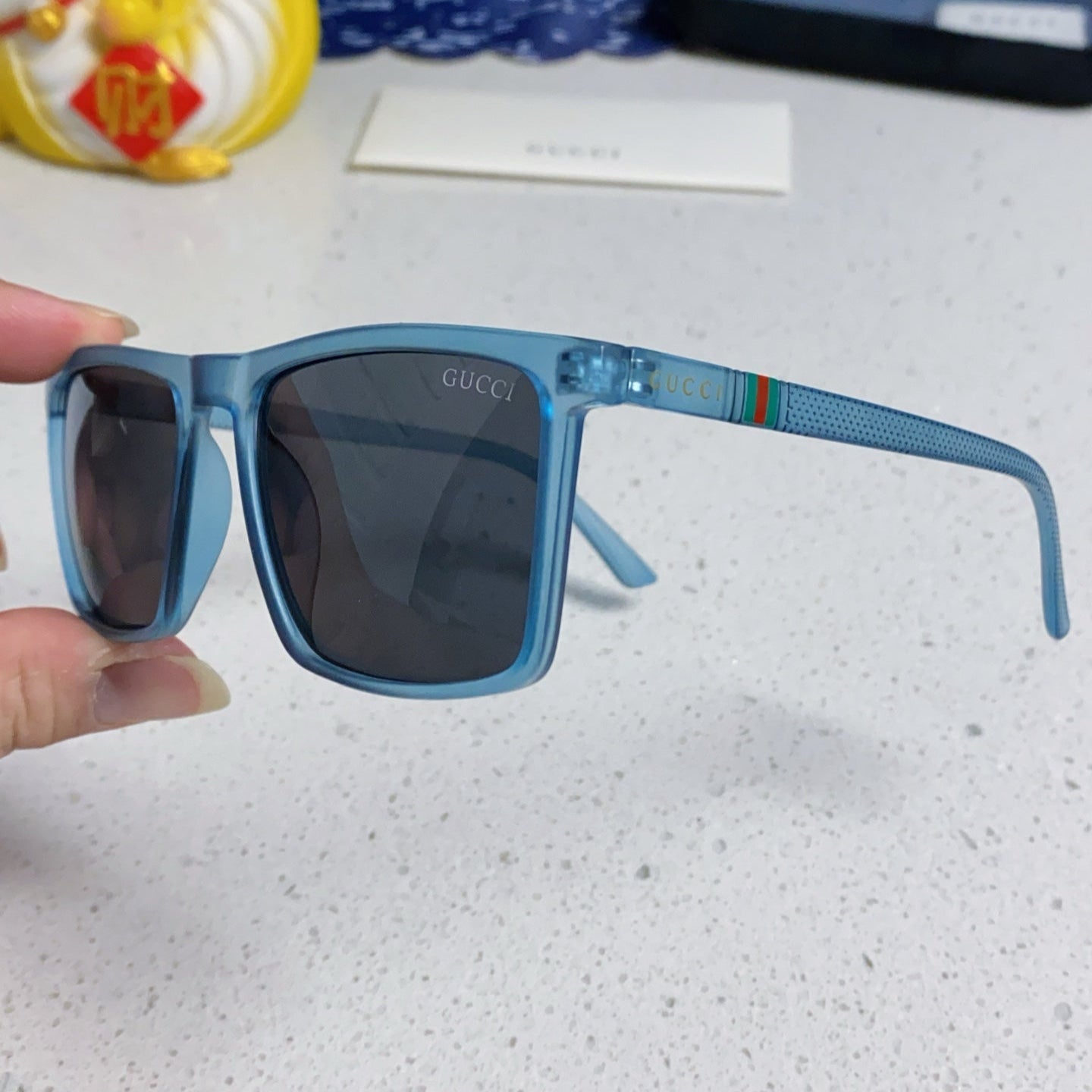 GUCCI RECTANGULAR FRAME SUNGLASSES 563258 IN ACETATE