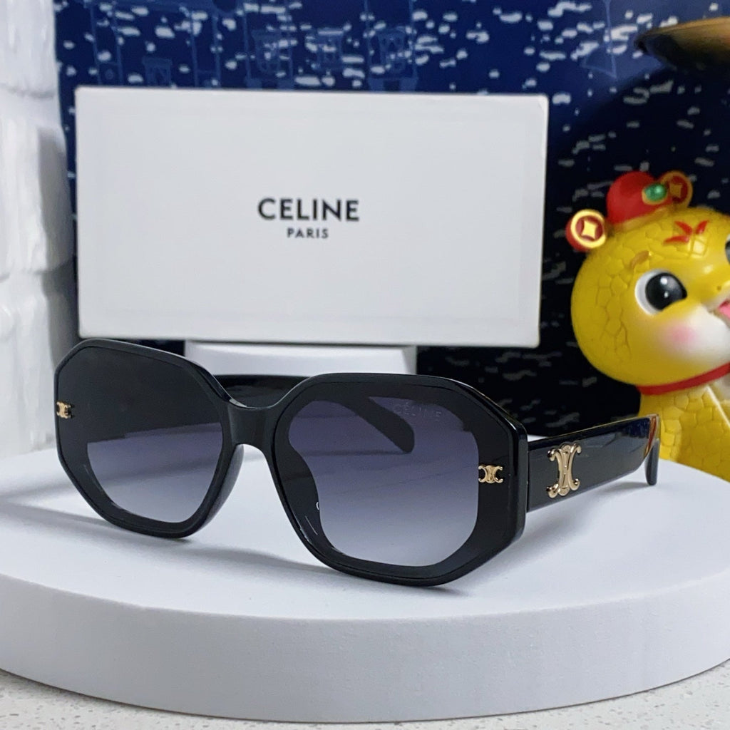 CELINE TRIOMPHE SQUARE SUNGLASSES 566743 IN BLACK ACETATE GRADIENT SMOKE LENSES
