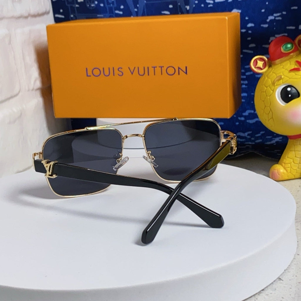 LOUIS VUITTON SIGNATURE SQUARE SUNGLASSES 567476 IN GOLD METAL BLACK LENSES
