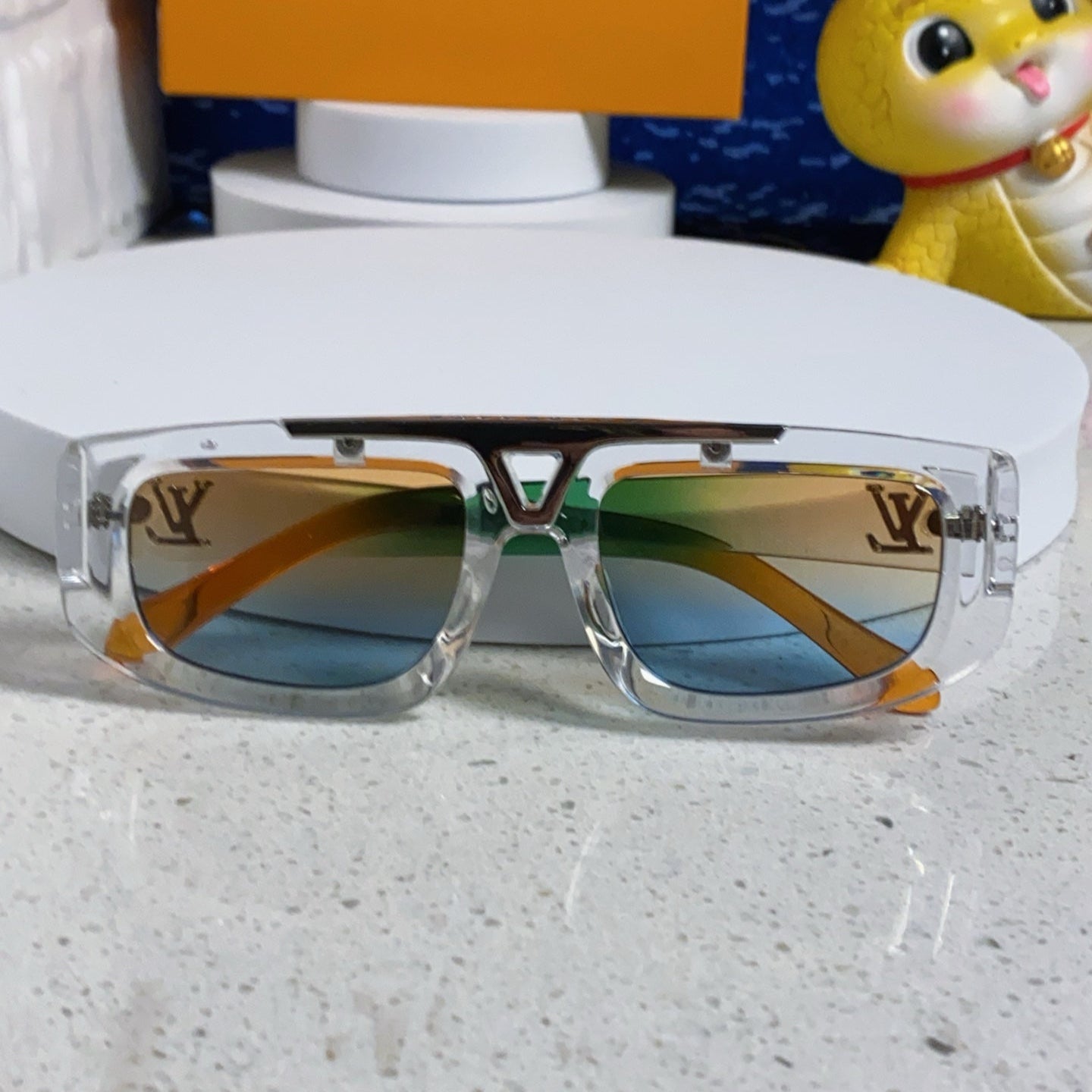 LOUIS VUITTON CLASH PILOT SUNGLASSES 567477 IN CLEAR MIX MULTICOLOR ACTETE SILVER METAL