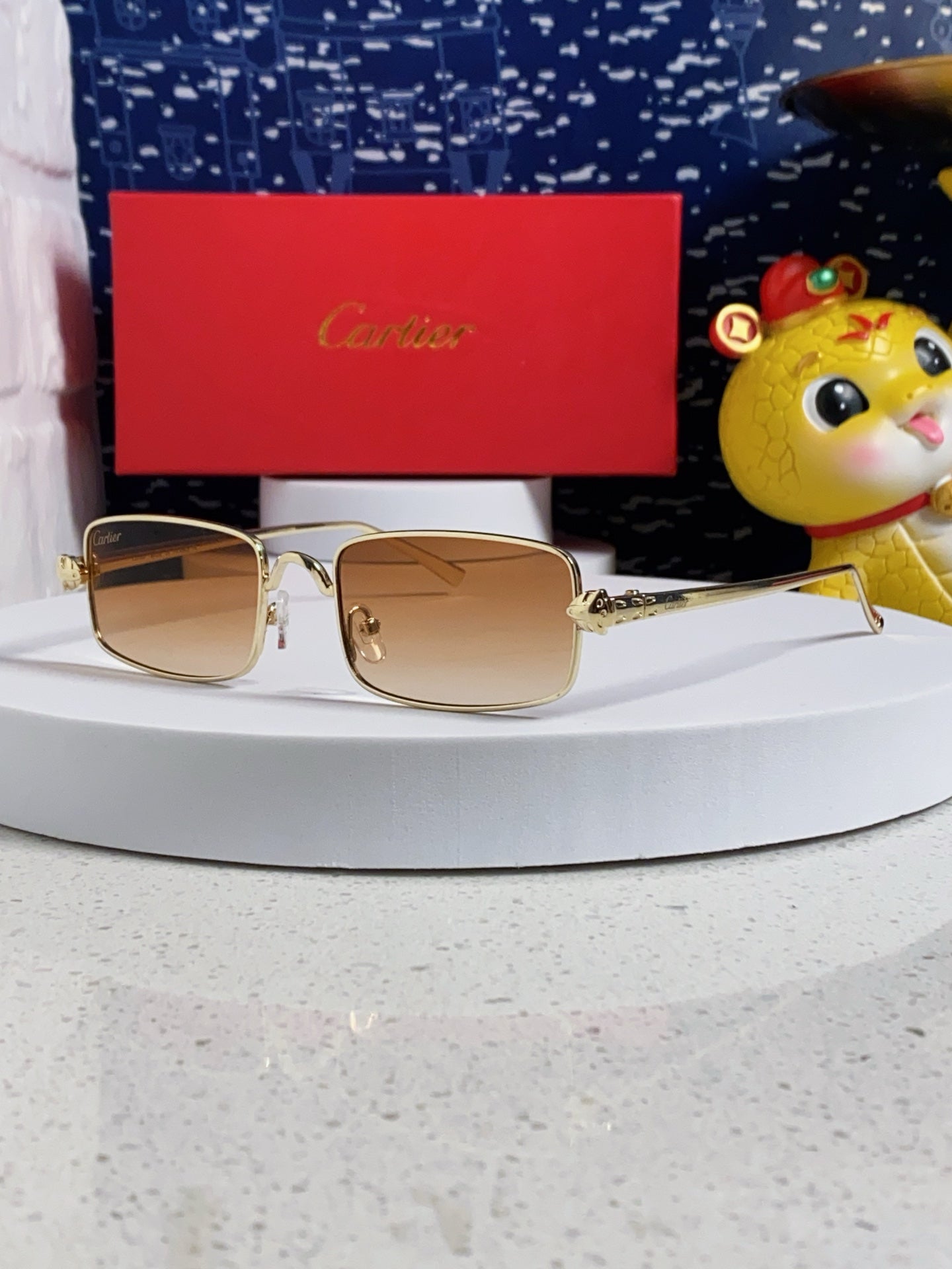 CARTIER SANTOS RECTANGULAR FRAME SUNGLASSES CT0473S IN METAL