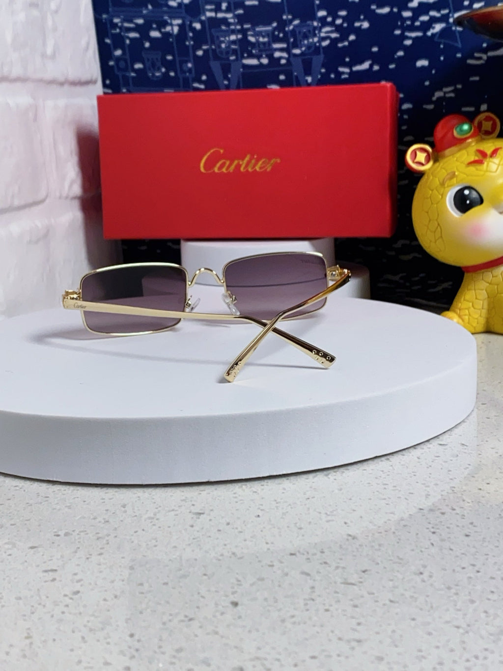 CARTIER SANTOS RECTANGULAR FRAME SUNGLASSES CT0473S IN METAL