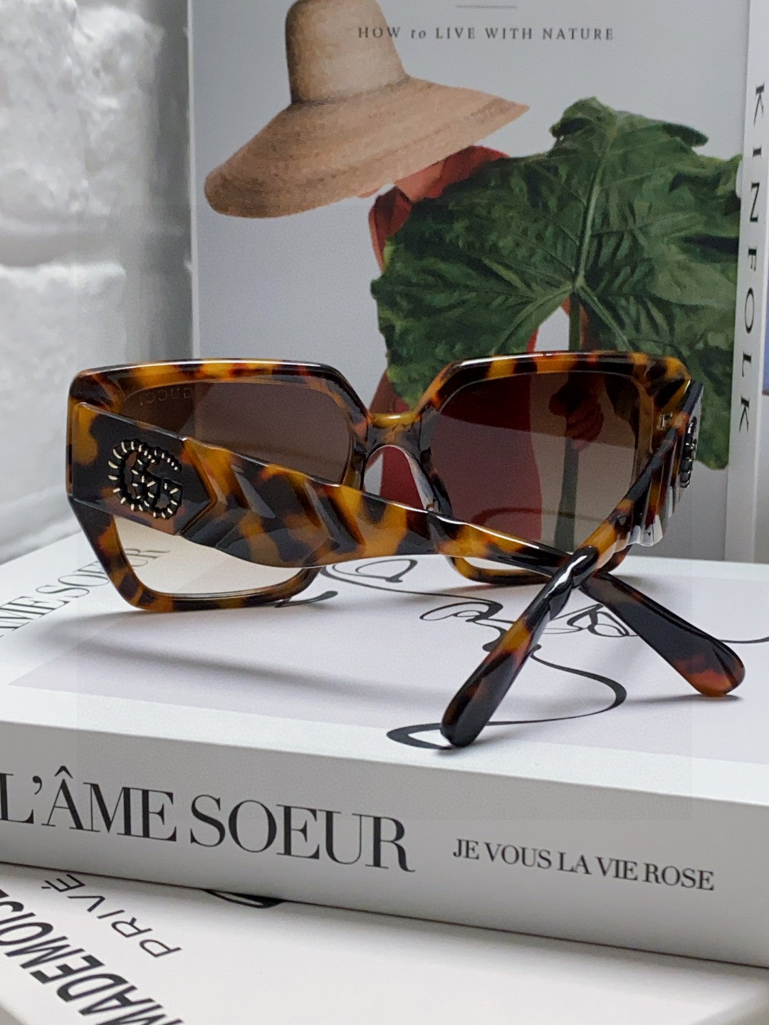 GUCCI SQUARE FRAME SUNGLASSES 570209 IN ACETATE
