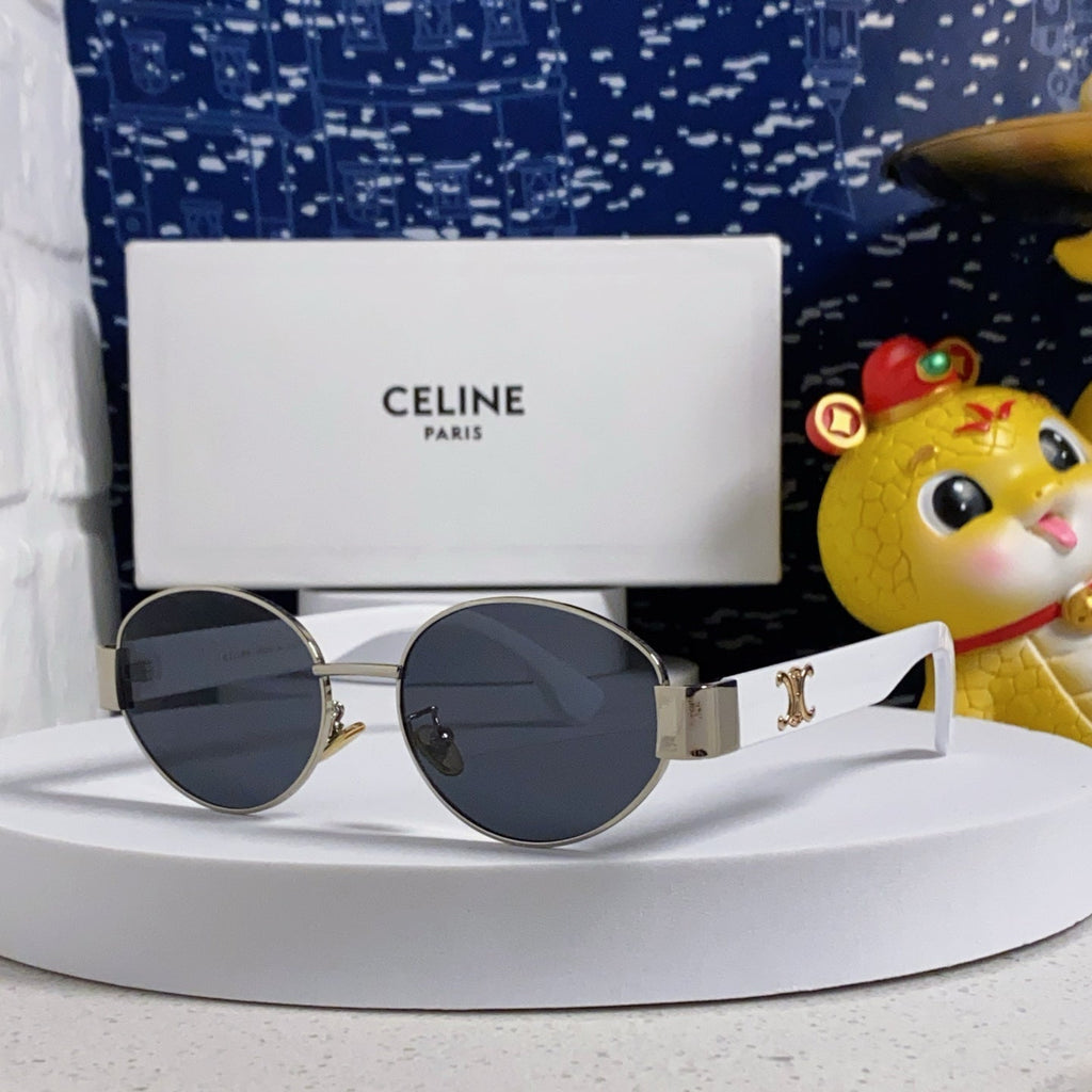 CELINE TRIOMPHE SUNGLASSES 538530 IN WHITE ACETATE BLACK LENSES