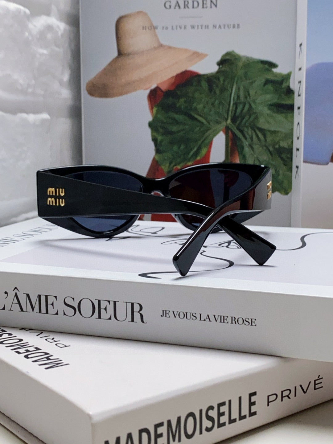 MIU MIU LOGO SUNGLASSES 576812 IN BLACK ACETATE