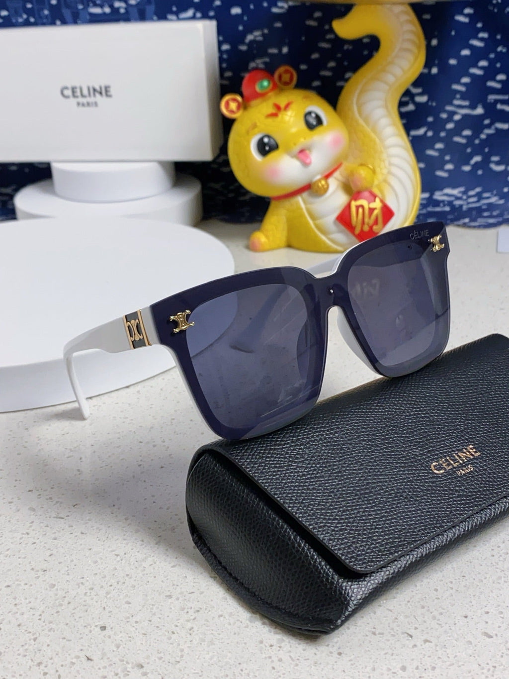 CELINE TRIOMPHE SUNGLASSES 548635 IN WHITE ACETATE
