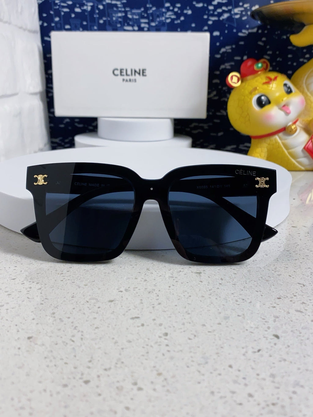 CELINE TRIOMPHE SUNGLASSES 548637 IN BLACK ACETATE