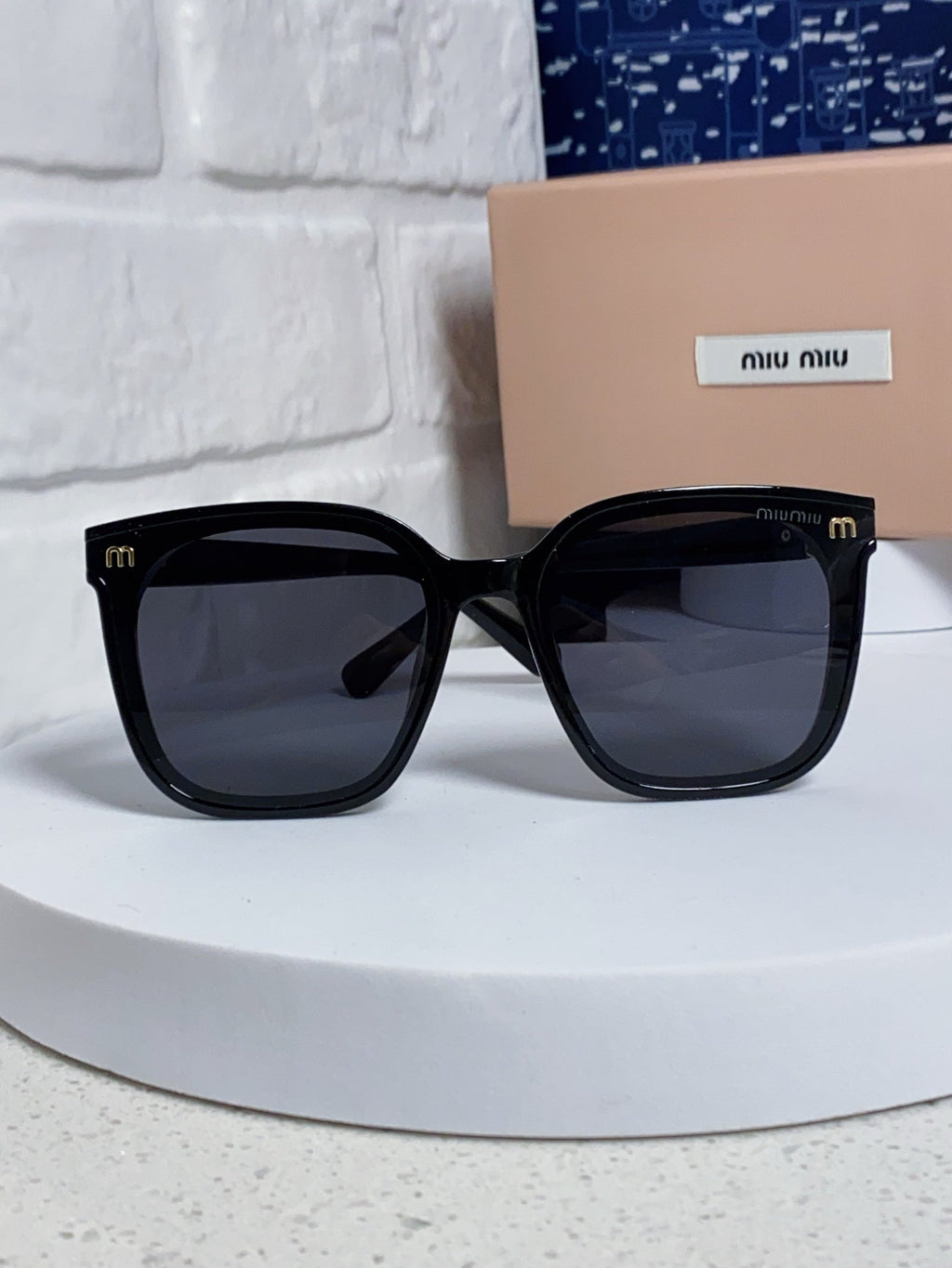 MIU MIU GLIMPSE SQUARE SUNGLASSES 554617 IN BLACK ACETATE BLACK LENS