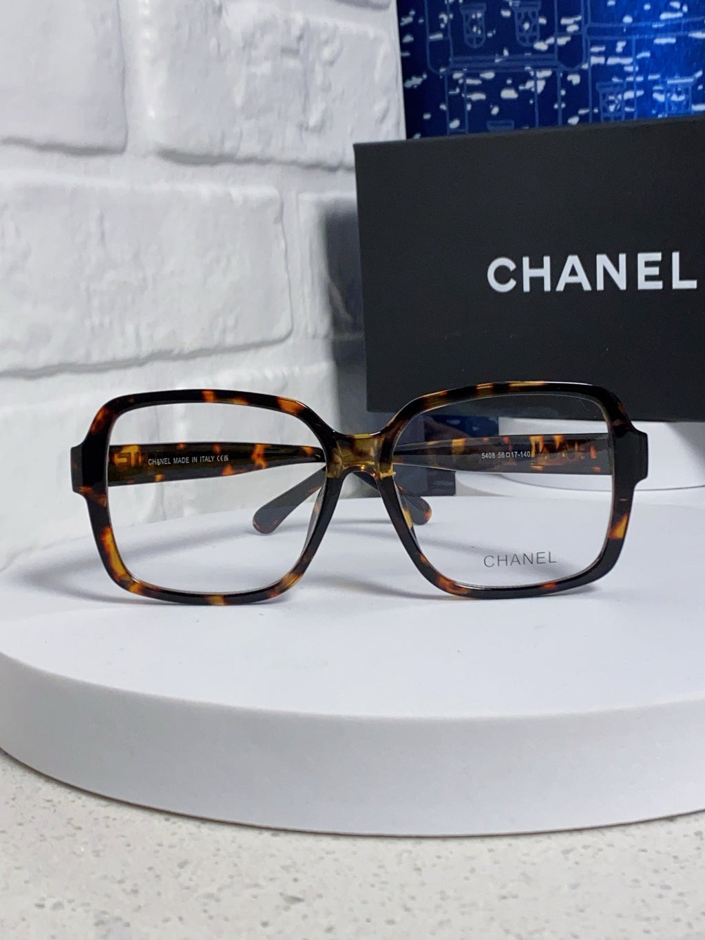 CHANEL SQUARE SUNGLASSES 638933 IN HAVANA ACETATE