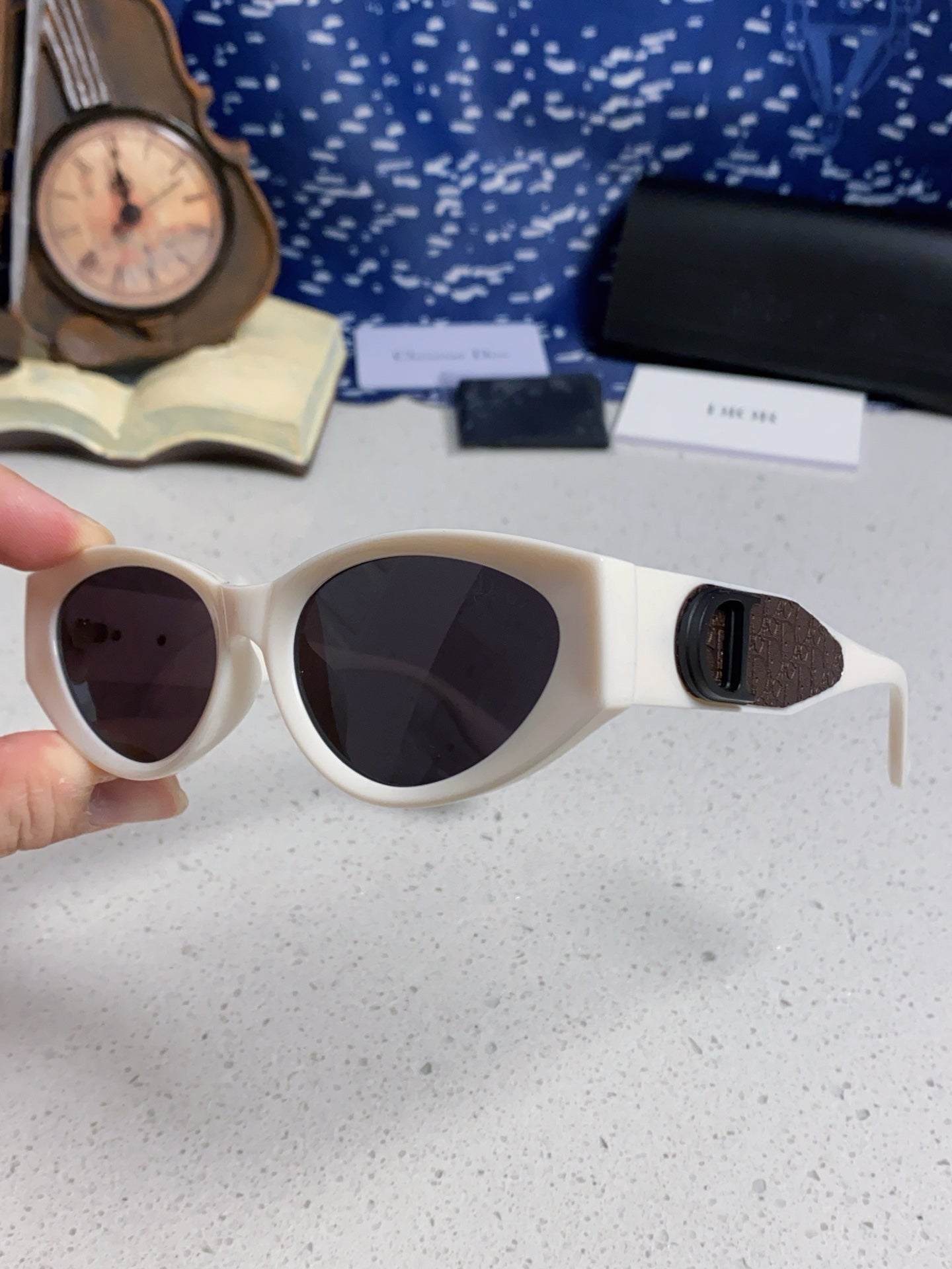 DIOR MONTAIGNE SUNGLASSES 578113 IN OFF WHITE ACETATE