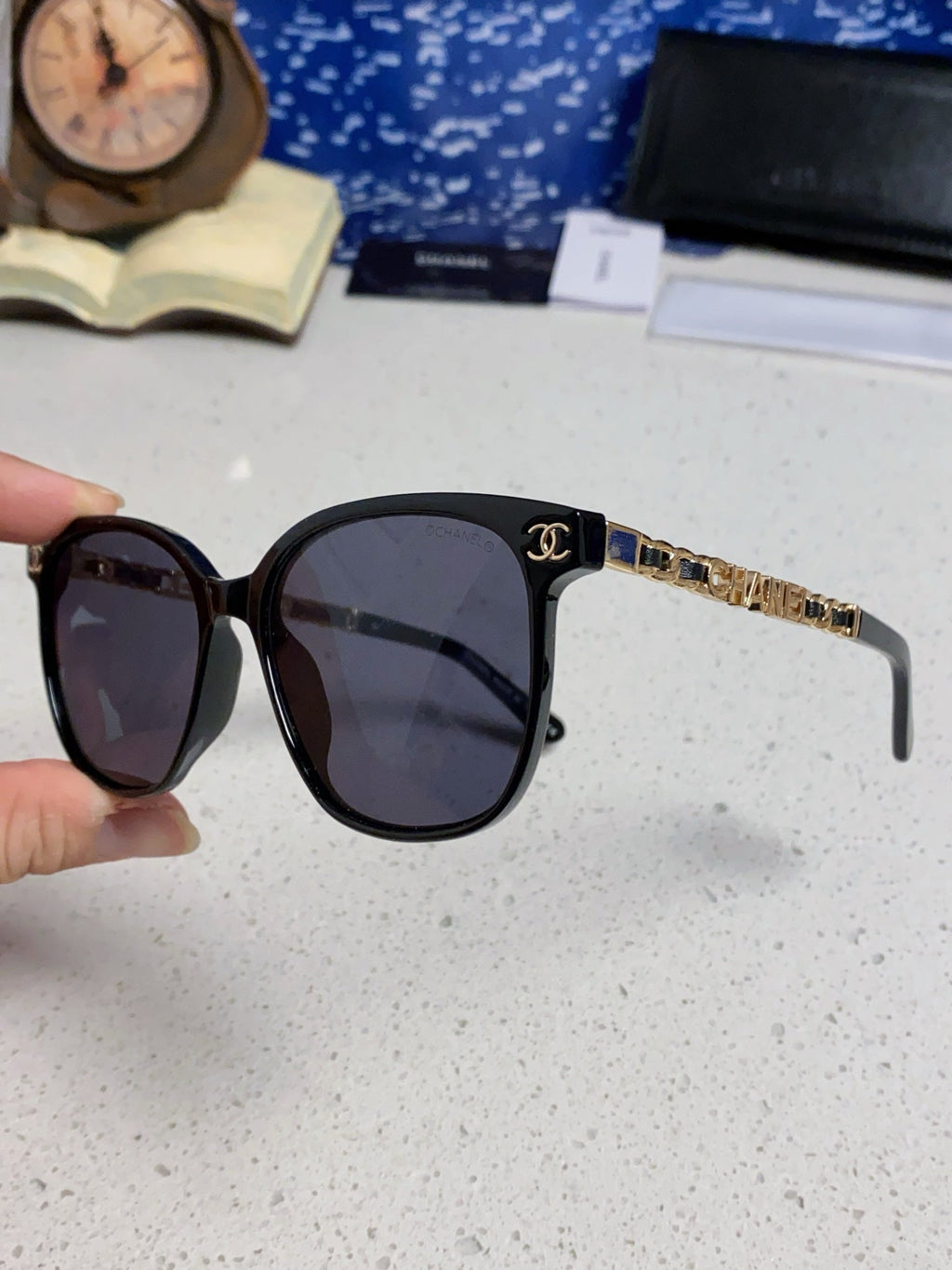 CHANEL SQUARE SUNGLASSES 632033 IN BLACK ACETATE BLACK LENSES