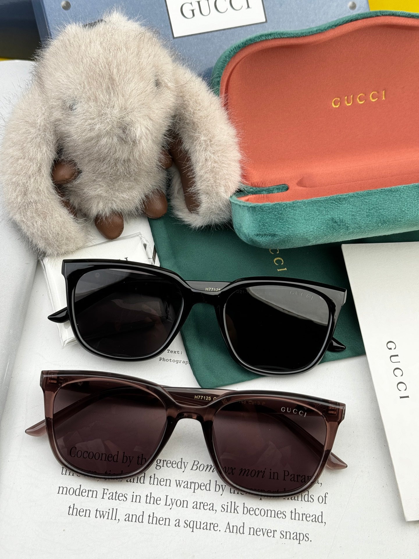 GUCCI SQUARE FRAME SUNGLASSES G57712 IN ACETATE