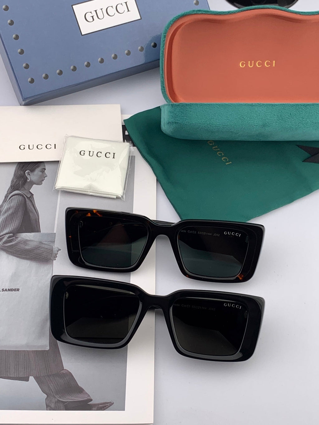 GUCCI CHUNKY RECTANGULAR FRAME SUNGLASSES G204 IN ACETATE