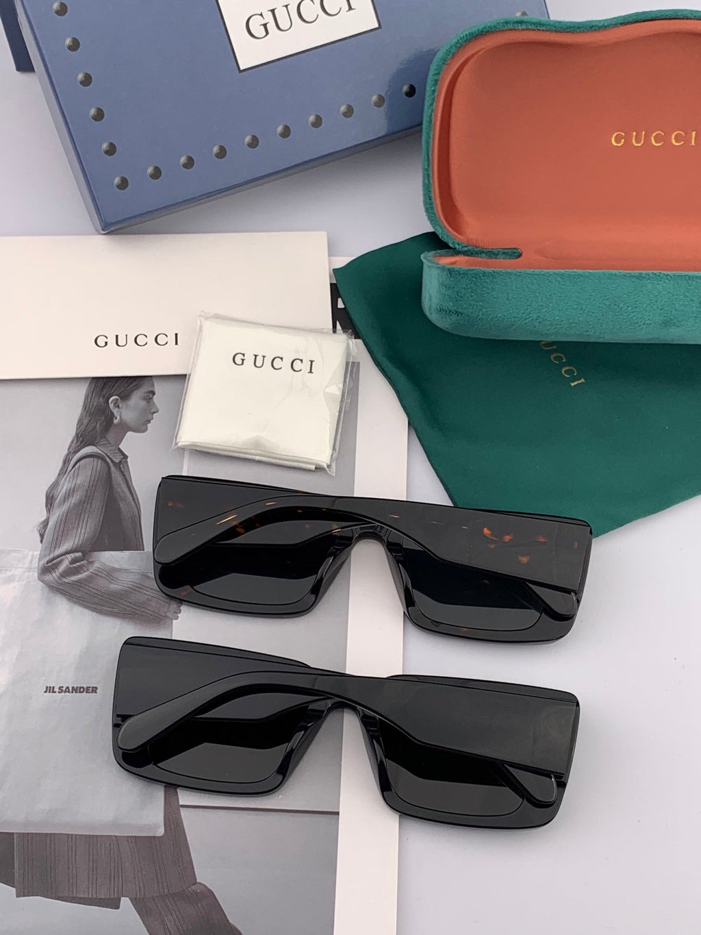 GUCCI CHUNKY RECTANGULAR FRAME SUNGLASSES G204 IN ACETATE