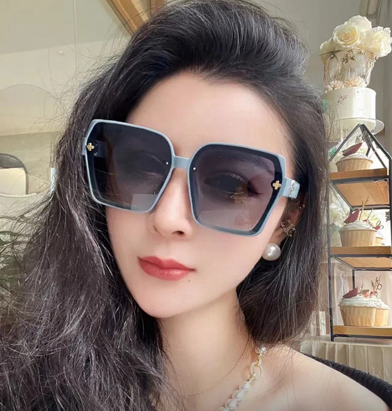 LOUIS VUITTON GRAM SQUARE SUNGLASSES L2200 IN ACETATE
